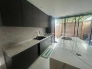 Casa / Sobrado em Condomínio para Venda em Palhoça/SC...