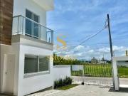 Casa / Sobrado em Condomínio para Venda em Palhoça/SC...