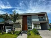 Casa / Sobrado em Condomínio para Venda em Palhoça/SC...
