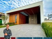 Casa / Sobrado em Condomínio para Venda em Palhoça/SC...