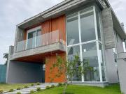 Casa / Sobrado em Condomínio para Venda em Palhoça/SC...