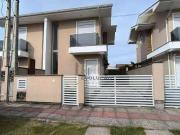 Casa / Sobrado em Condomínio para Venda em Palhoça/SC...