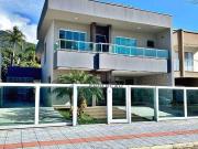 Casa / Sobrado em Condomínio para Venda em Palhoça/SC...