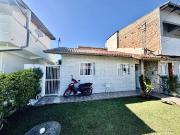 Casa / Sobrado em Condomínio para Venda em Palhoça/SC...