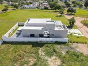 Casa / Sobrado em Condomínio para Venda em Pardinho/SP...