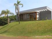 Casa / Sobrado em Condomínio para Venda em Pardinho/SP...