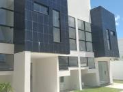 Casa / Sobrado em Condomínio para Venda em Parnamirim/RN...