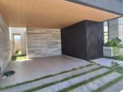 Casa / Sobrado em Condomínio para Venda em Parnamirim/RN...