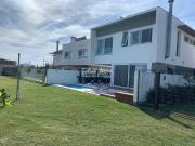 Casa / Sobrado em Condomínio para Venda em Pelotas/RS...