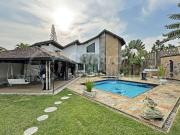 Casa / Sobrado em Condomínio para Venda em Peruíbe/SP...