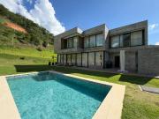 Casa / Sobrado em Condomínio para Venda em Petrópolis/RJ...