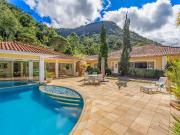 Casa / Sobrado em Condomínio para Venda em Petrópolis/RJ...