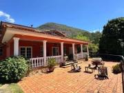 Casa / Sobrado em Condomínio para Venda em Petrópolis/RJ...