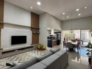 Casa / Sobrado em Condomínio para Venda em...