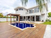 Casa / Sobrado em Condomínio para Venda em Pinhais/PR...