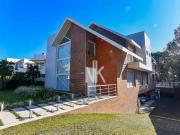 Casa / Sobrado em Condomínio para Venda em Pinhais/PR...