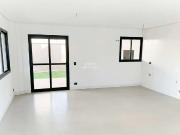 Casa / Sobrado em Condomínio para Venda em Pinhais/PR...