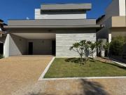 Casa / Sobrado em Condomínio para Locação em...