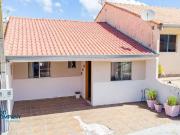 Casa / Sobrado em Condomínio para Venda em Ponta...