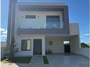 Casa / Sobrado em Condomínio para Venda em Ponta...