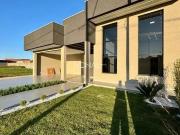 Casa / Sobrado em Condomínio para Venda em Ponta...