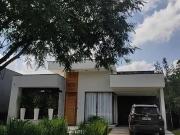 Casa / Sobrado em Condomínio para Venda em Porangaba/SP...