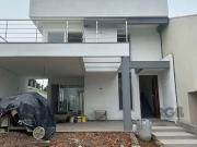 Casa / Sobrado em Condomínio para Venda em Porto...