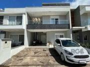 Casa / Sobrado em Condomínio para Venda em Porto...