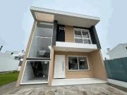 Casa / Sobrado em Condomínio para Venda em Porto...