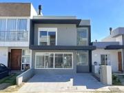 Casa / Sobrado em Condomínio para Venda em Porto...