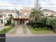 Casa / Sobrado em Condomínio para Venda em Porto...