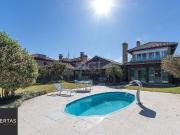 Casa / Sobrado em Condomínio para Venda em Porto...