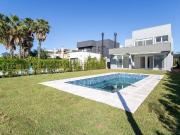 Casa / Sobrado em Condomínio para Venda em Porto...
