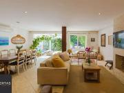 Casa / Sobrado em Condomínio para Venda em Porto...