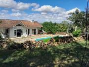 Casa / Sobrado em Condomínio para Venda em Porto...