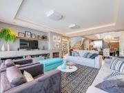 Casa / Sobrado em Condomínio para Venda em Porto...