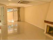 Casa / Sobrado em Condomínio para Venda em Porto...