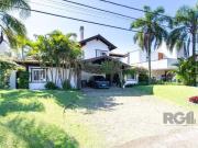 Casa / Sobrado em Condomínio para Venda em Porto...