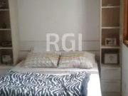 Casa / Sobrado em Condomínio para Venda em Porto...