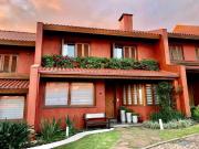 Casa / Sobrado em Condomínio para Venda em Porto...