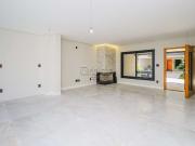 Casa / Sobrado em Condomínio para Venda em Porto...