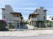 Casa / Sobrado em Condomínio para Venda em Porto...
