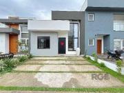 Casa / Sobrado em Condomínio para Venda em Porto...