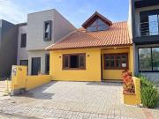 Casa / Sobrado em Condomínio para Venda em Porto...