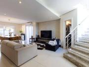 Casa / Sobrado em Condomínio para Venda em Porto...