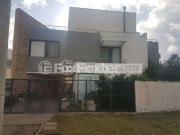 Casa / Sobrado em Condomínio para Venda em Porto...