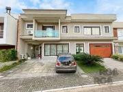 Casa / Sobrado em Condomínio para Venda em Porto...