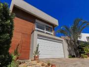 Casa / Sobrado em Condomínio para Venda em Porto...