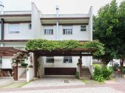 Casa / Sobrado em Condomínio para Venda em Porto...