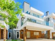 Casa / Sobrado em Condomínio para Venda em Porto...